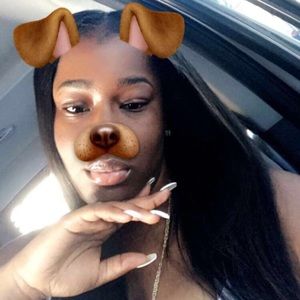 Meet your Posher, Kiya